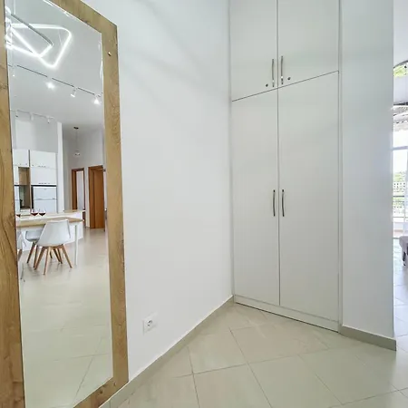 Ocean Light Retreat G54 Apartamento