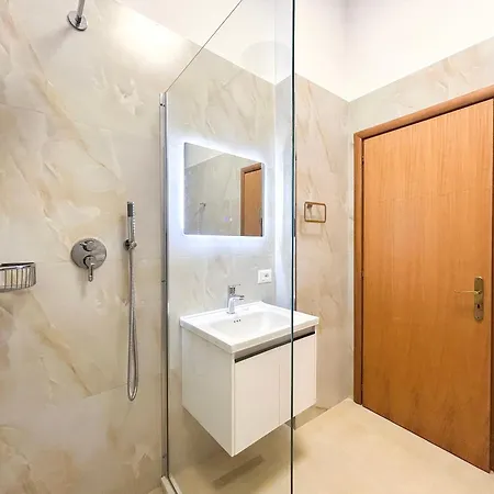Ocean Light Retreat G54 Durrës